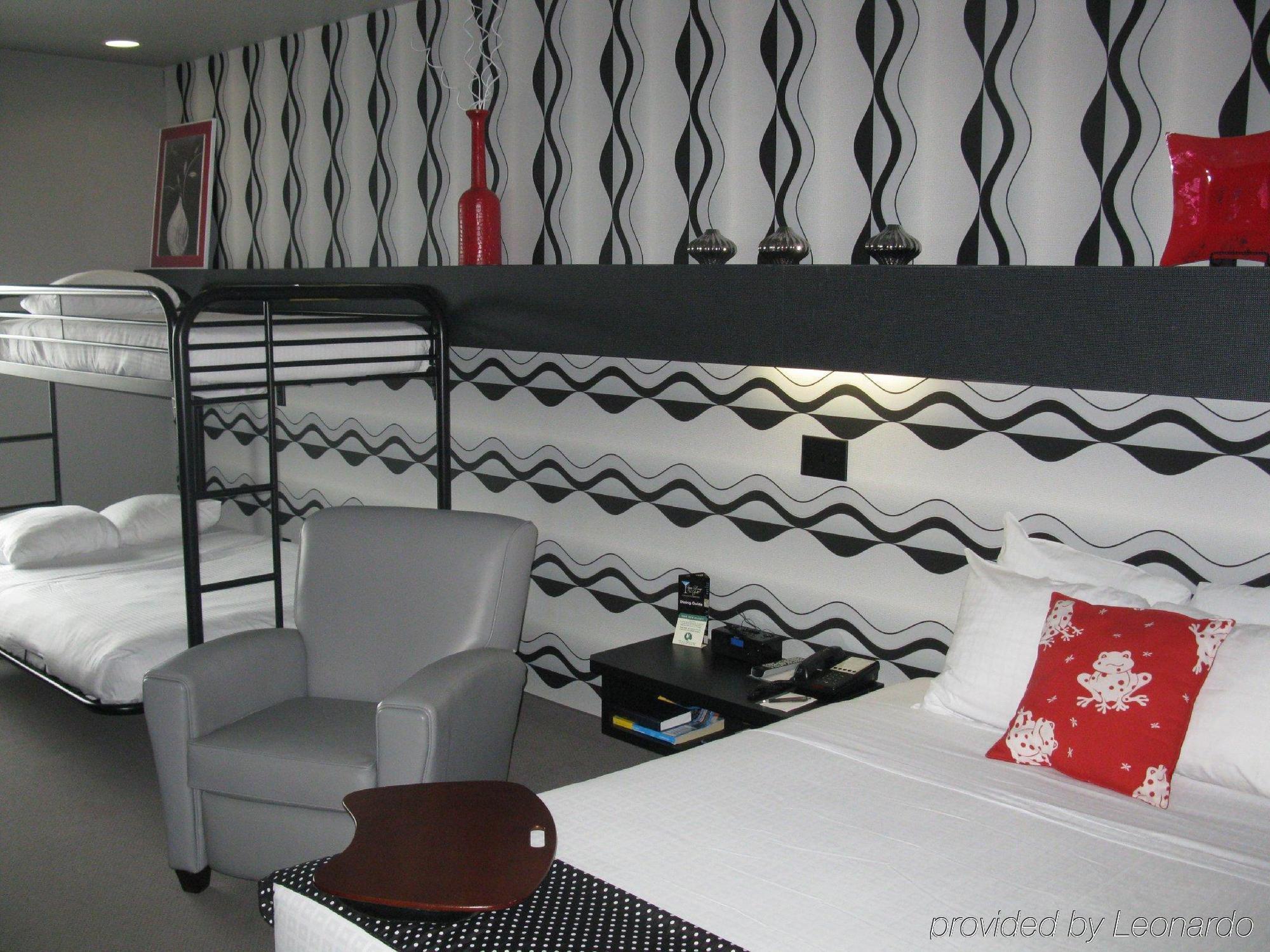 Metropolis Resort - Eau Claire Room photo